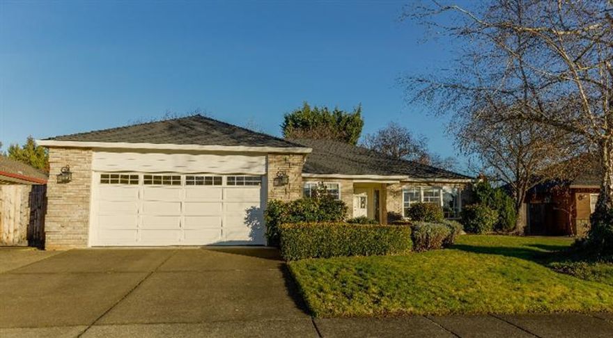 Move in ready! Super nice one level updated home with beautiful large open kitchen with slab granite counters w/ Italian glass back splash, newer upgraded kitchen w/ stainless steel appliances & 2 drawer Fisher & Paykel dishwasher. Large porcelain tile floors, lighted glass pantry cabinets. Lg bayed room w/ lg windows in dining room w/ French door to patio & beautiful private backyard. High ceilings in great room with attention to detail w/ gas log fireplace and gorgeous Santos Mahogany wood floors in great room, entry & hallways, nice den/TV room off open kitchen, lg master w/ slider to backyard, Dbl sinks, lg jetted tub & separate lg shower w/ tile floors & inlays & walk in closet. Second bath w/ granite & marble inlay & floors. Many crown moldings & lg baseboards, lots of cabinets for storage. Lg laundry room w/ deep sink, counter space & cabinets. Newer 50 year comp roof. Cement RV pad