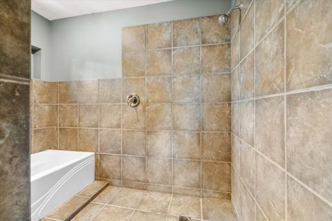 Tiny photo for 1252 NW Ithaca Avenue, Bend, OR 97703 (MLS # 220221332)