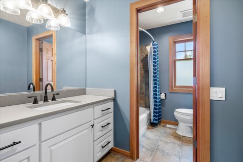 Tiny photo for 1252 NW Ithaca Avenue, Bend, OR 97703 (MLS # 220221332)