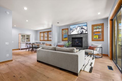 Tiny photo for 1252 NW Ithaca Avenue, Bend, OR 97703 (MLS # 220221332)