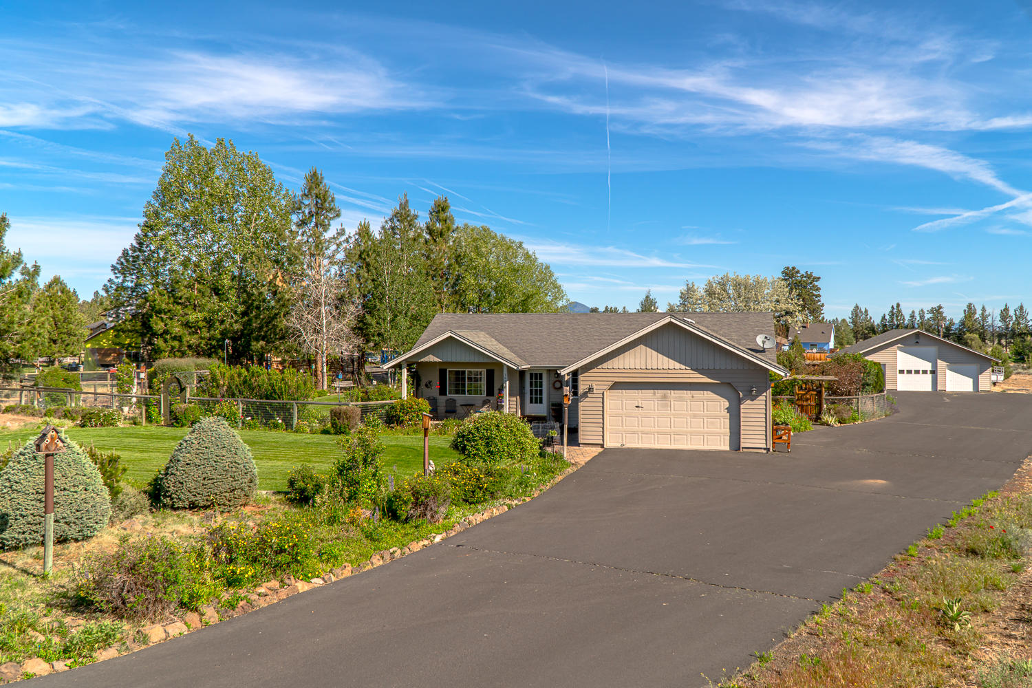 Ponderosa Cascade - Residential