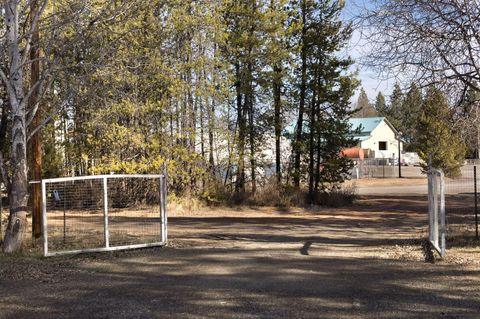 Tiny photo for 50878 Highway 97, La Pine, OR 97739 (MLS # 220217292)