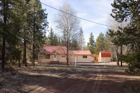 Photo of 50878 Highway 97, La Pine, OR 97739 (MLS # 220217292)