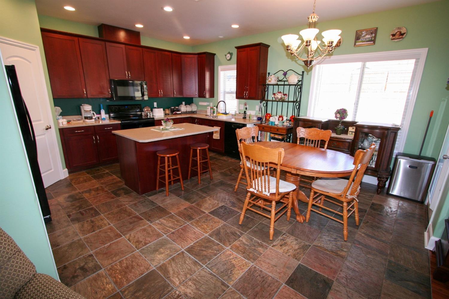 Sierra Heights - Residential