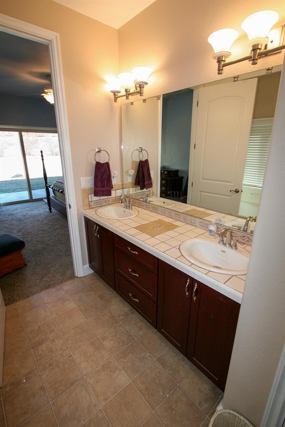 Sierra Heights - Residential