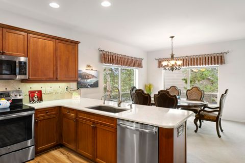 Tiny photo for 900 Victoria Falls Drive, Redmond, OR 97756 (MLS # 220219374)