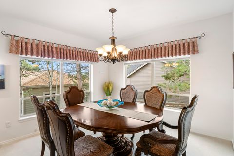 Tiny photo for 900 Victoria Falls Drive, Redmond, OR 97756 (MLS # 220219374)