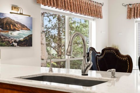 Tiny photo for 900 Victoria Falls Drive, Redmond, OR 97756 (MLS # 220219374)