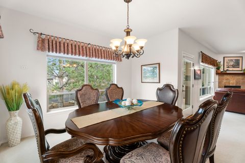 Tiny photo for 900 Victoria Falls Drive, Redmond, OR 97756 (MLS # 220219374)