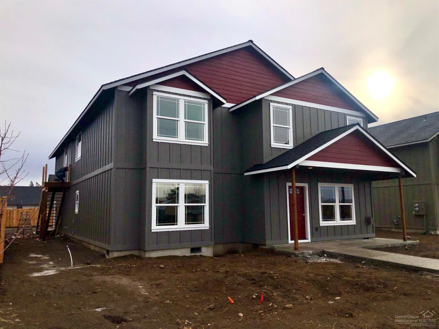 Canyon Crossing - Residential Income