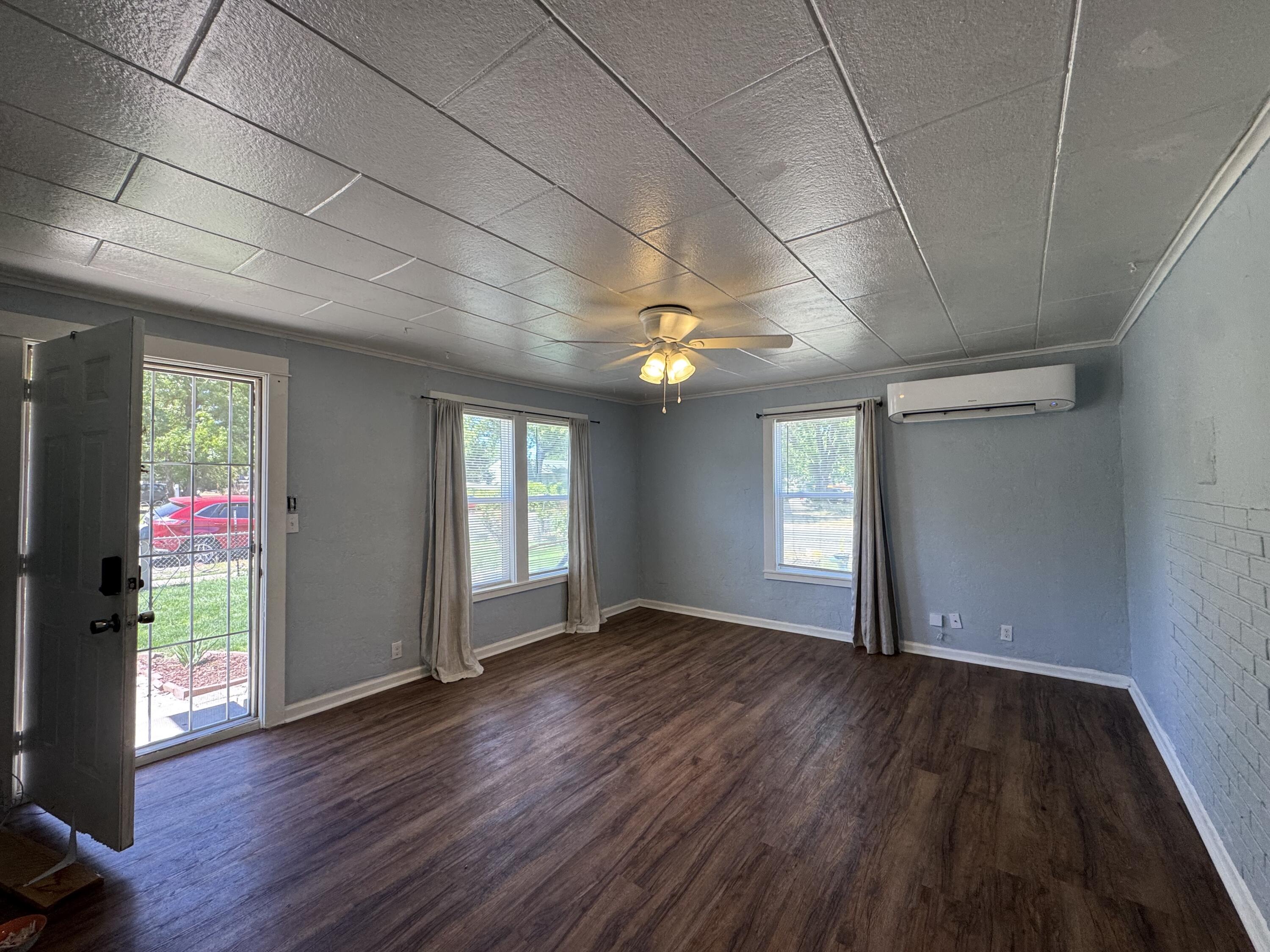 Tuttles Third Addition - Residential