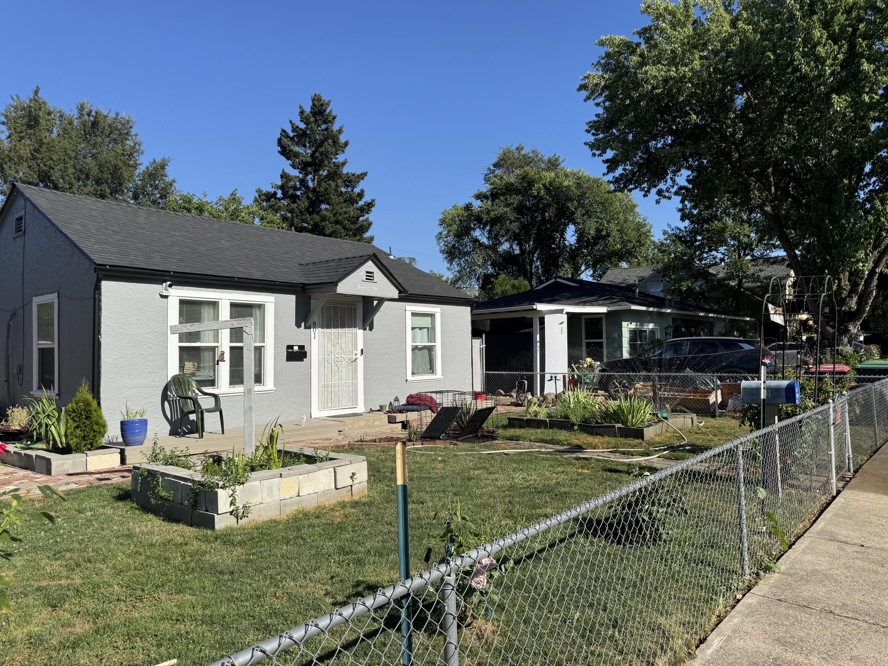 Tuttles Third Addition - Residential