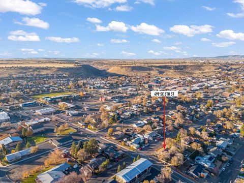 Tiny photo for 499 SE 8th Street, Madras, OR 97741 (MLS # 220211861)