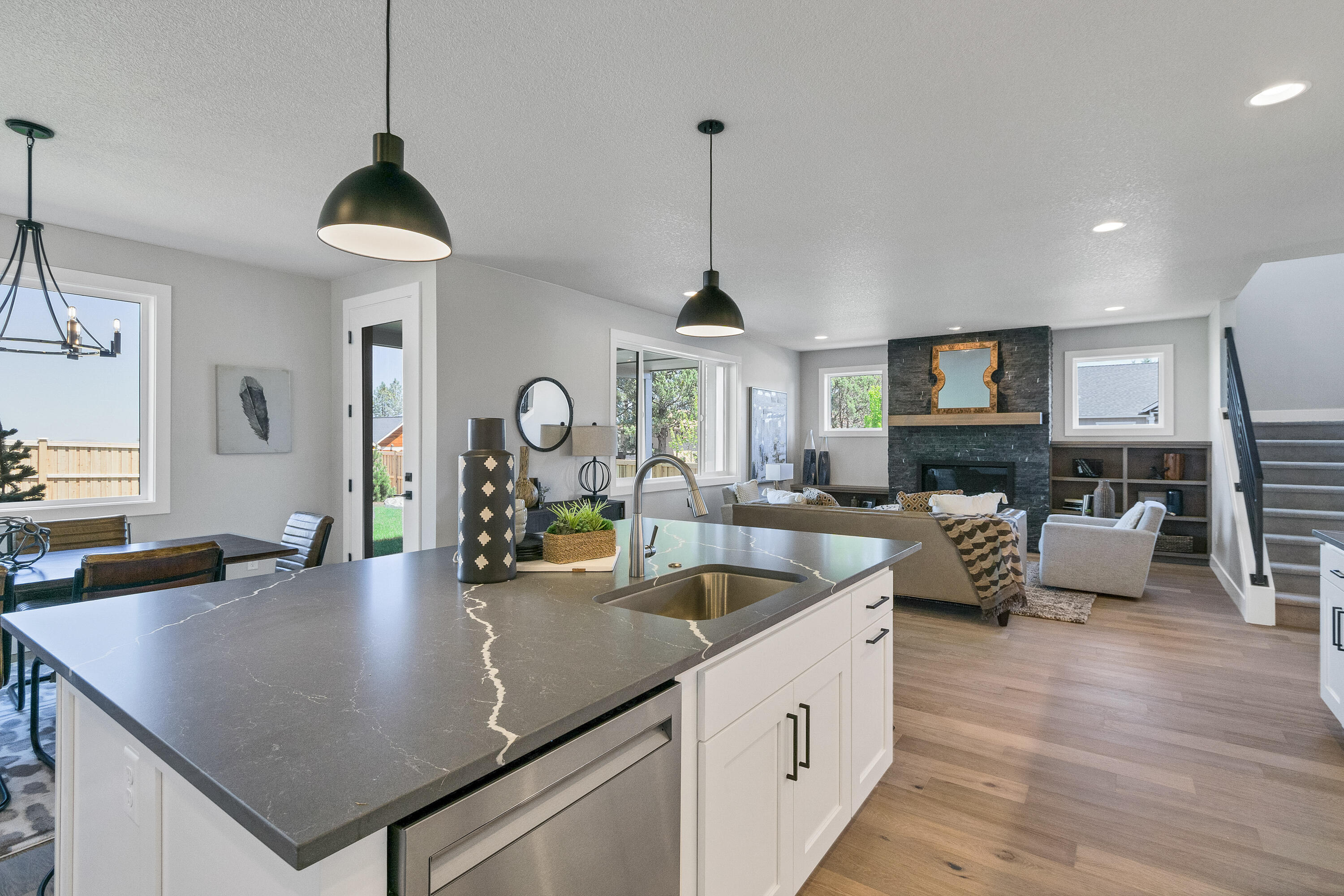 Marken Summit - Residential