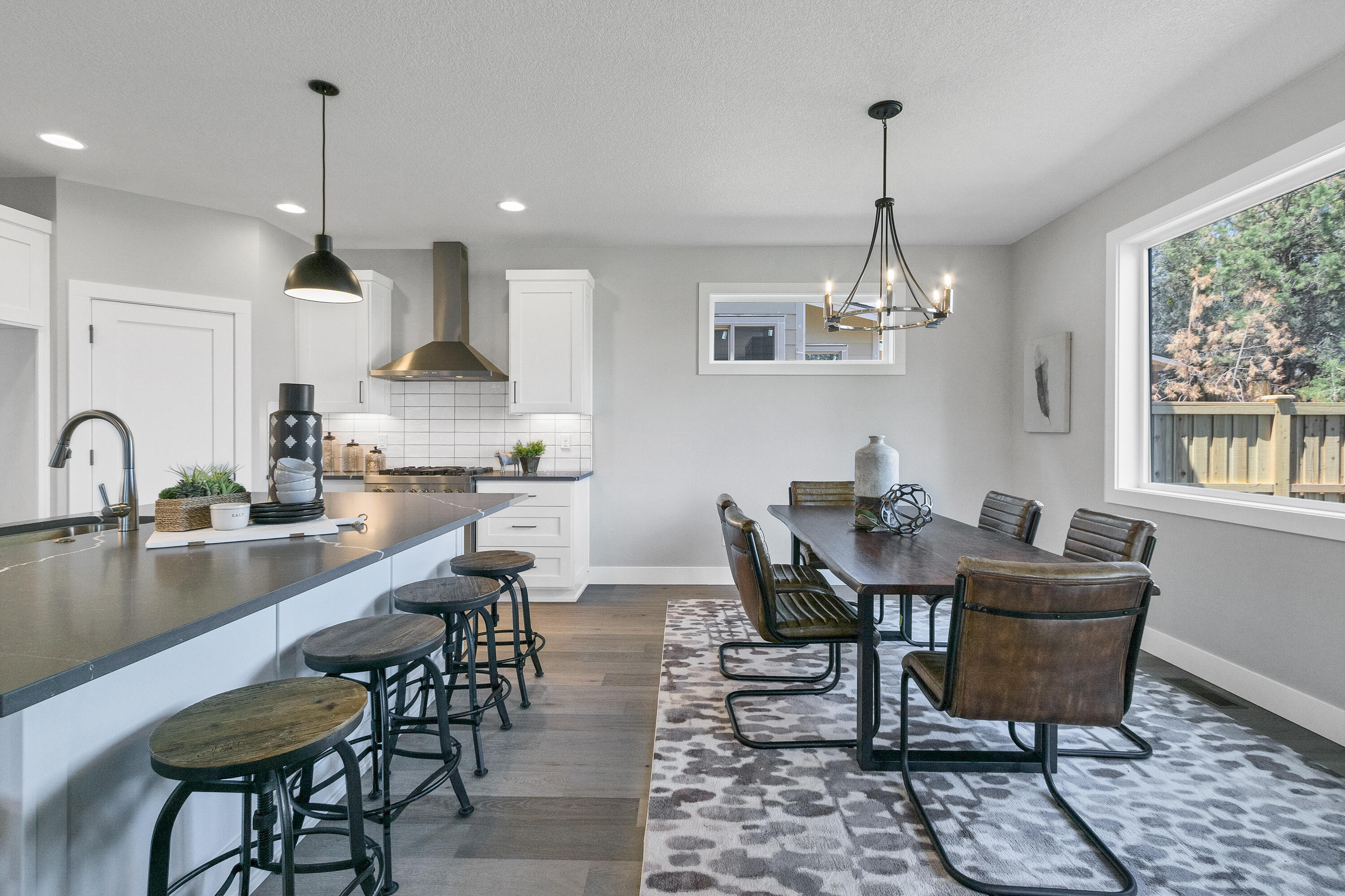 Marken Summit - Residential