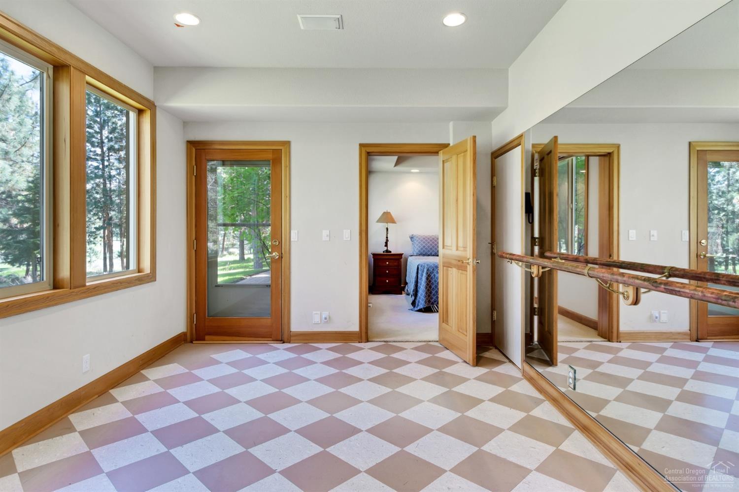 Awbrey Glen - Residential