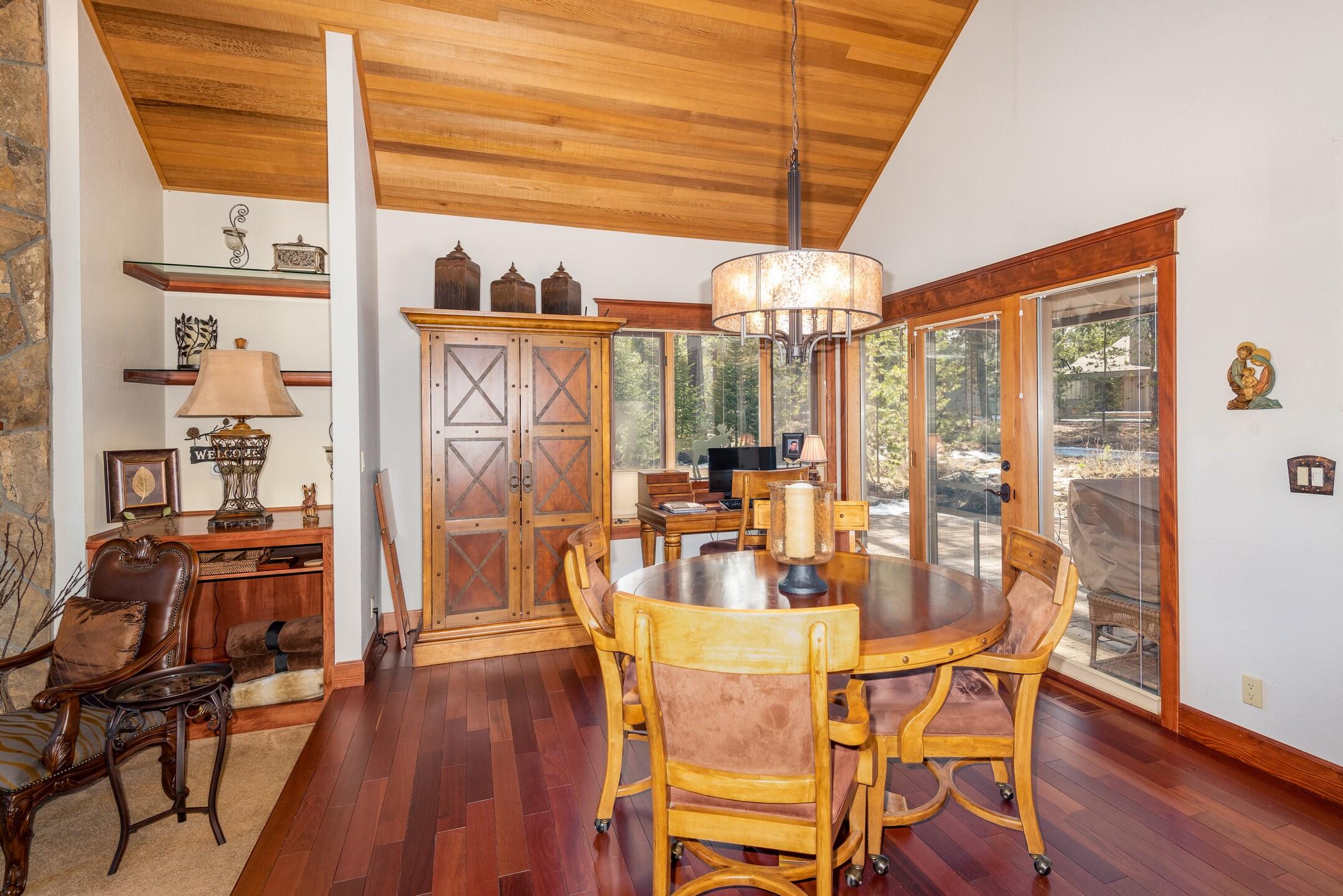 Fairway Crest Village - Residential