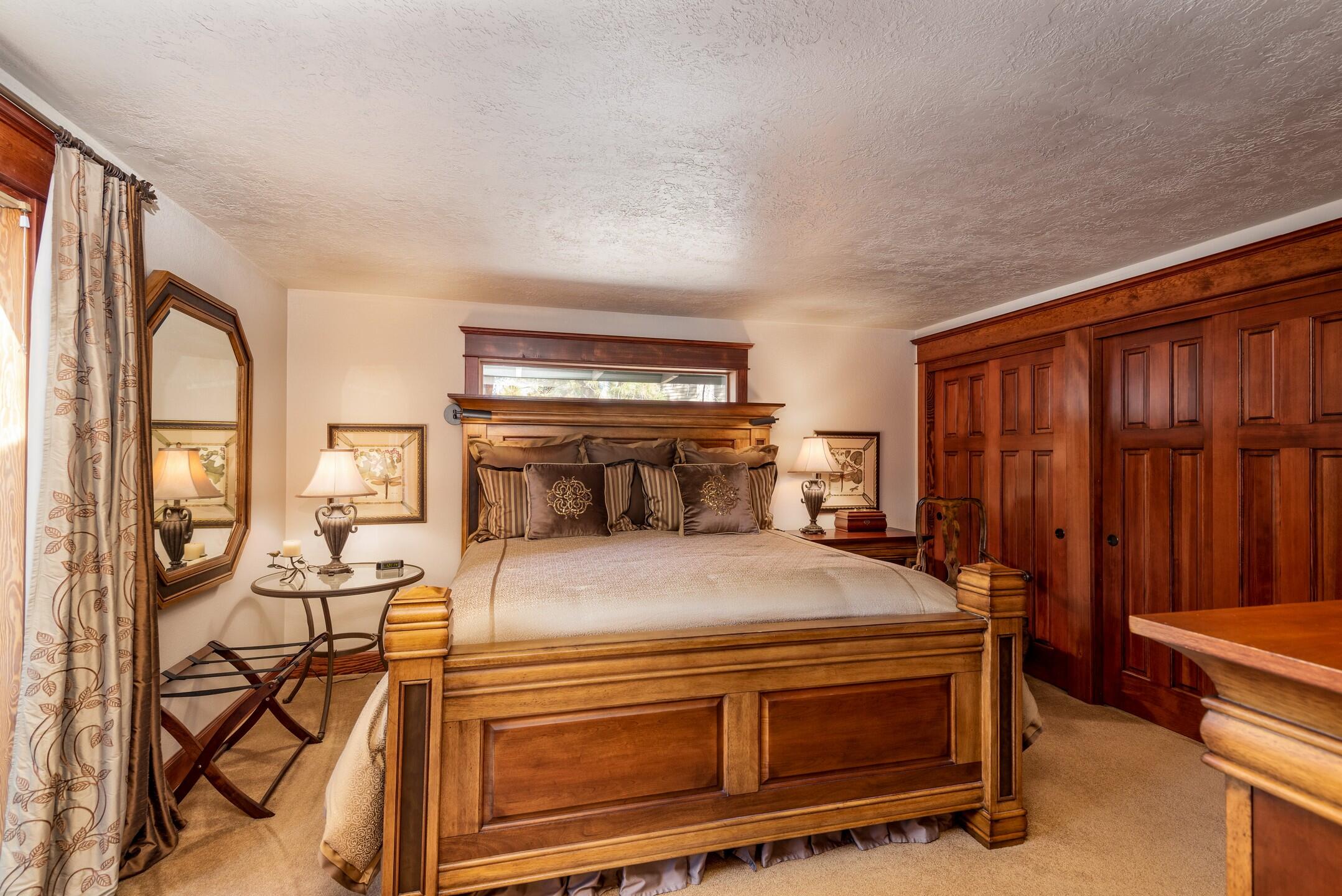 Fairway Crest Village - Residential