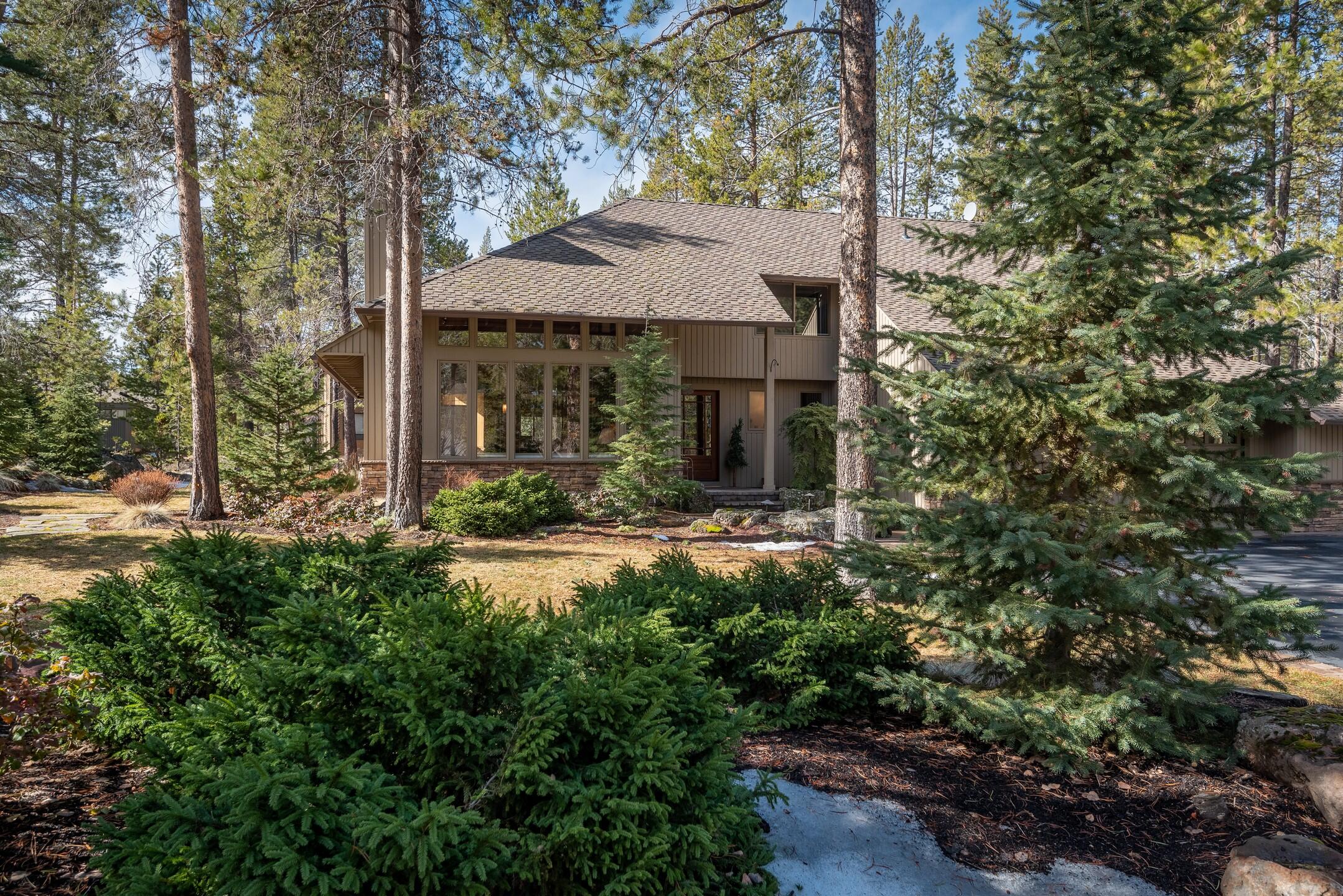 Fairway Crest Village - Residential