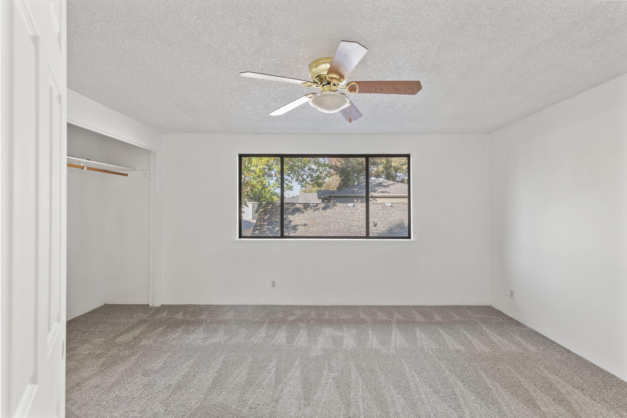 Leisure Estates Condominiums - Residential