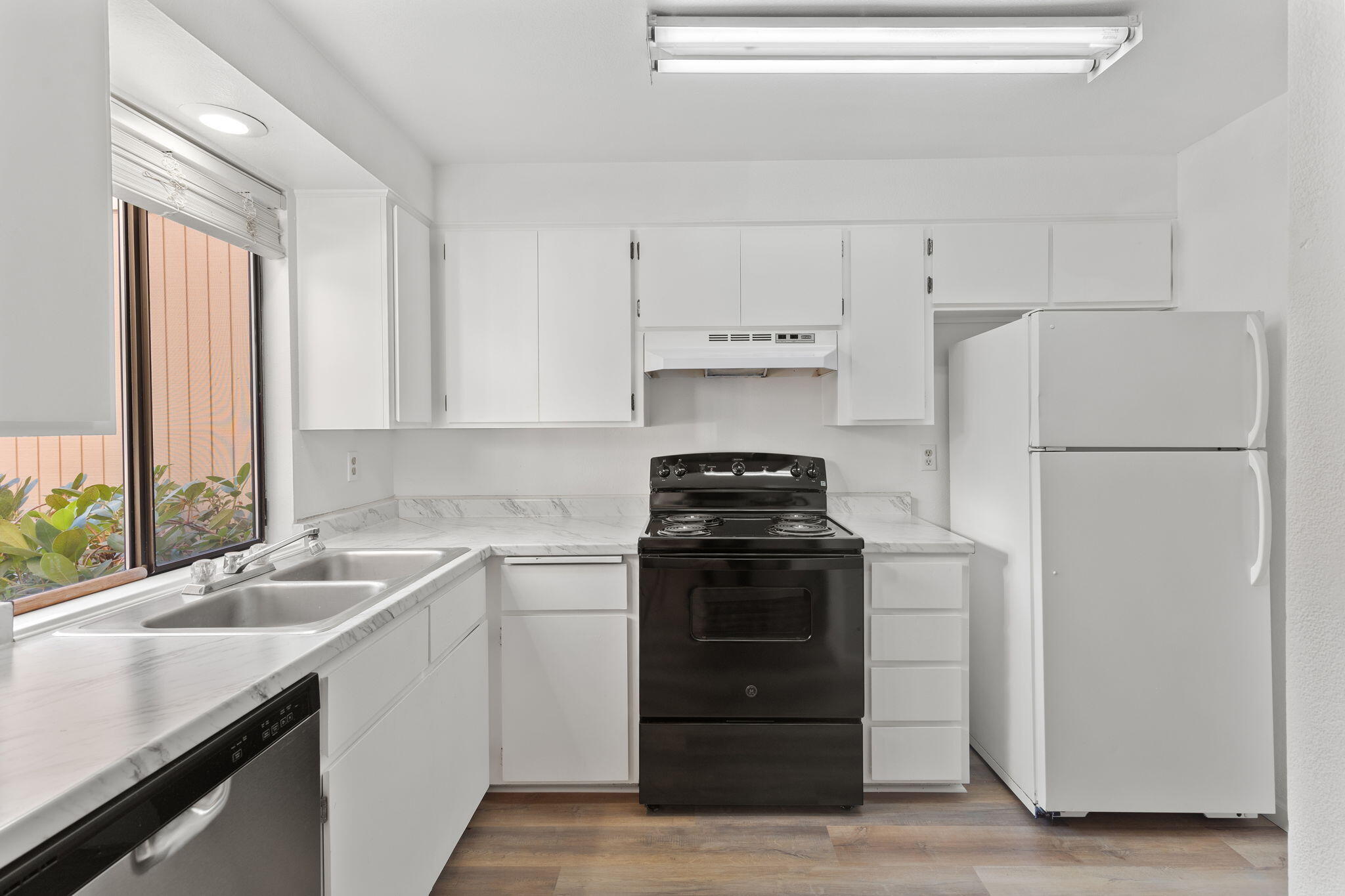 Leisure Estates Condominiums - Residential