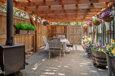 Tiny photo for 56038 Black Duck Road, Bend, OR 97707 (MLS # 220226743)