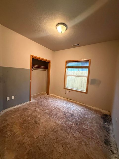 Tiny photo for 834 Isherwood Drive, Central Point, OR 97502 (MLS # 220212949)