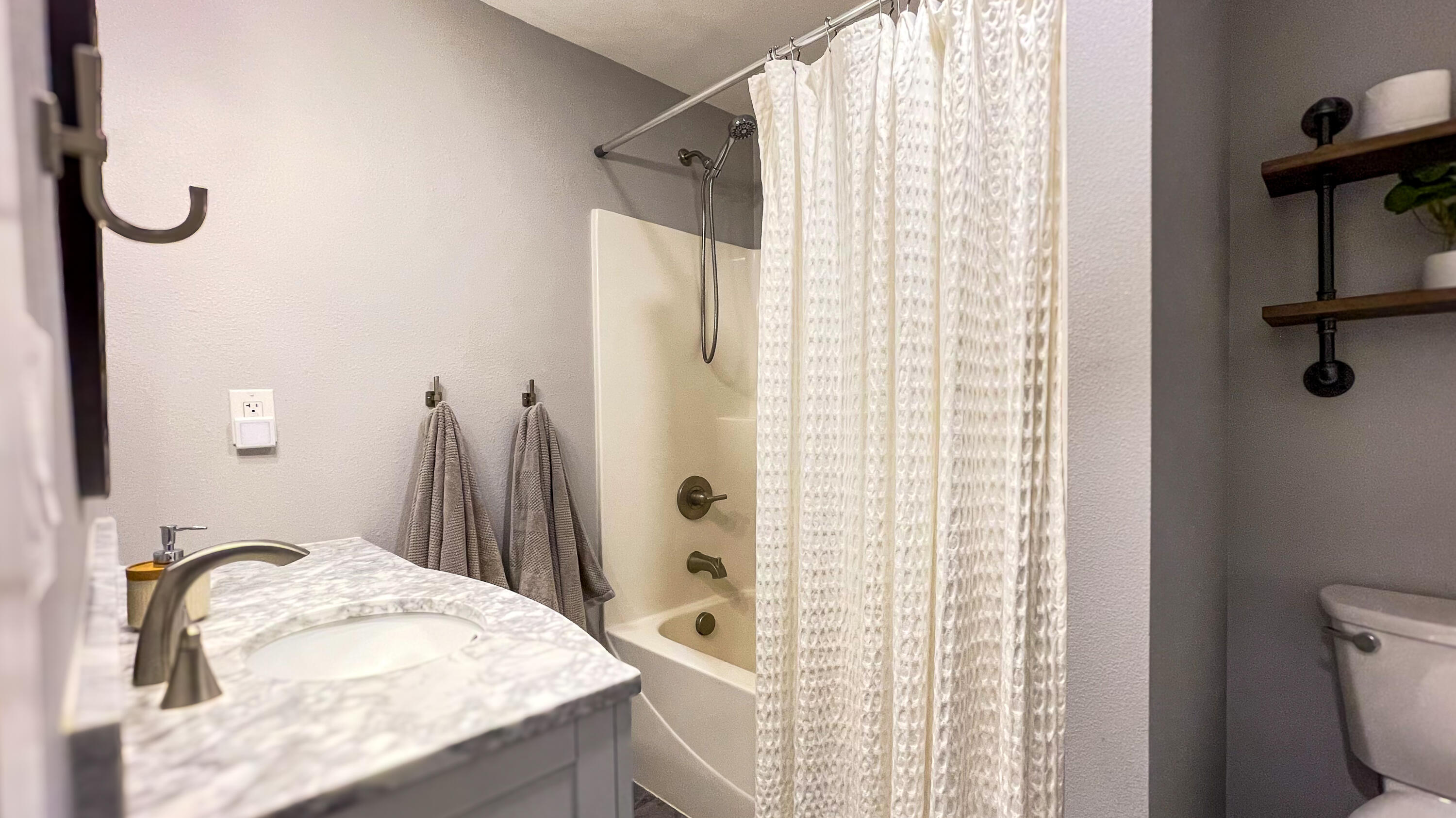 Crestview - Residential