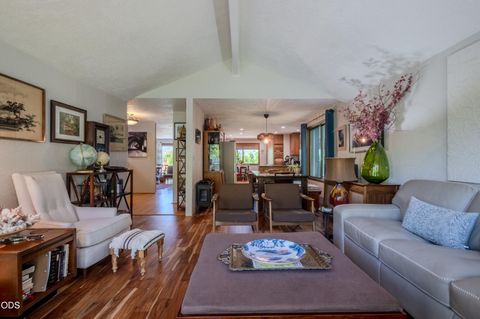 Tiny photo for 2471 Republic Way, Medford, OR 97504 (MLS # 220223114)