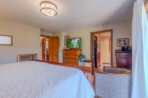 Tiny photo for 2471 Republic Way, Medford, OR 97504 (MLS # 220223114)
