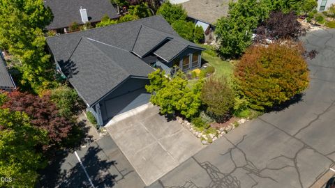 Tiny photo for 2471 Republic Way, Medford, OR 97504 (MLS # 220223114)