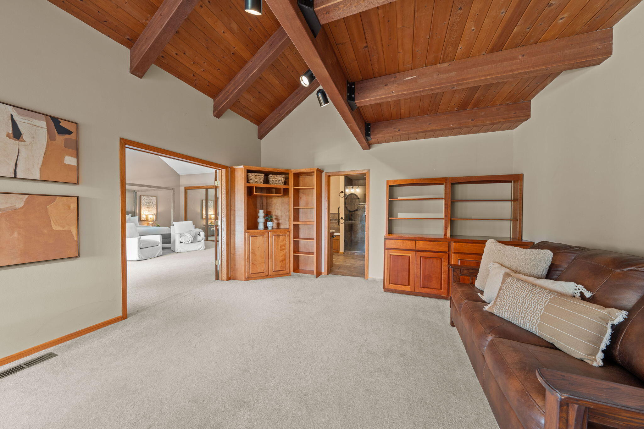 Lovestone Acres - Residential