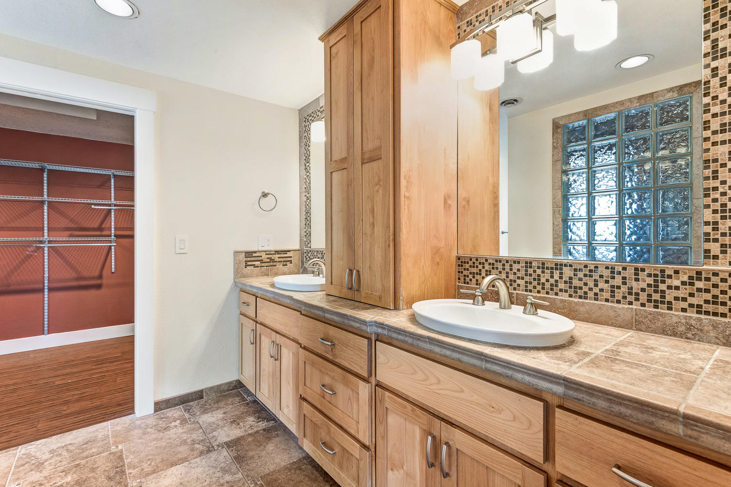 Valhalla Heights - Residential