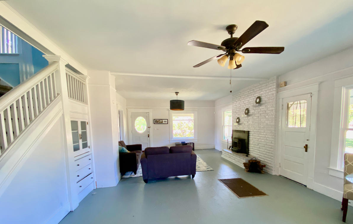 Looking Glass - Farm