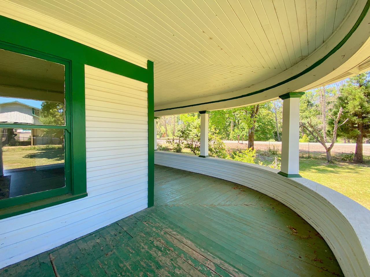 Looking Glass - Farm