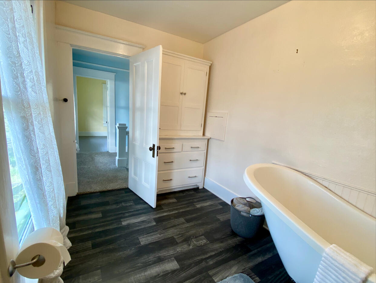 Looking Glass - Farm