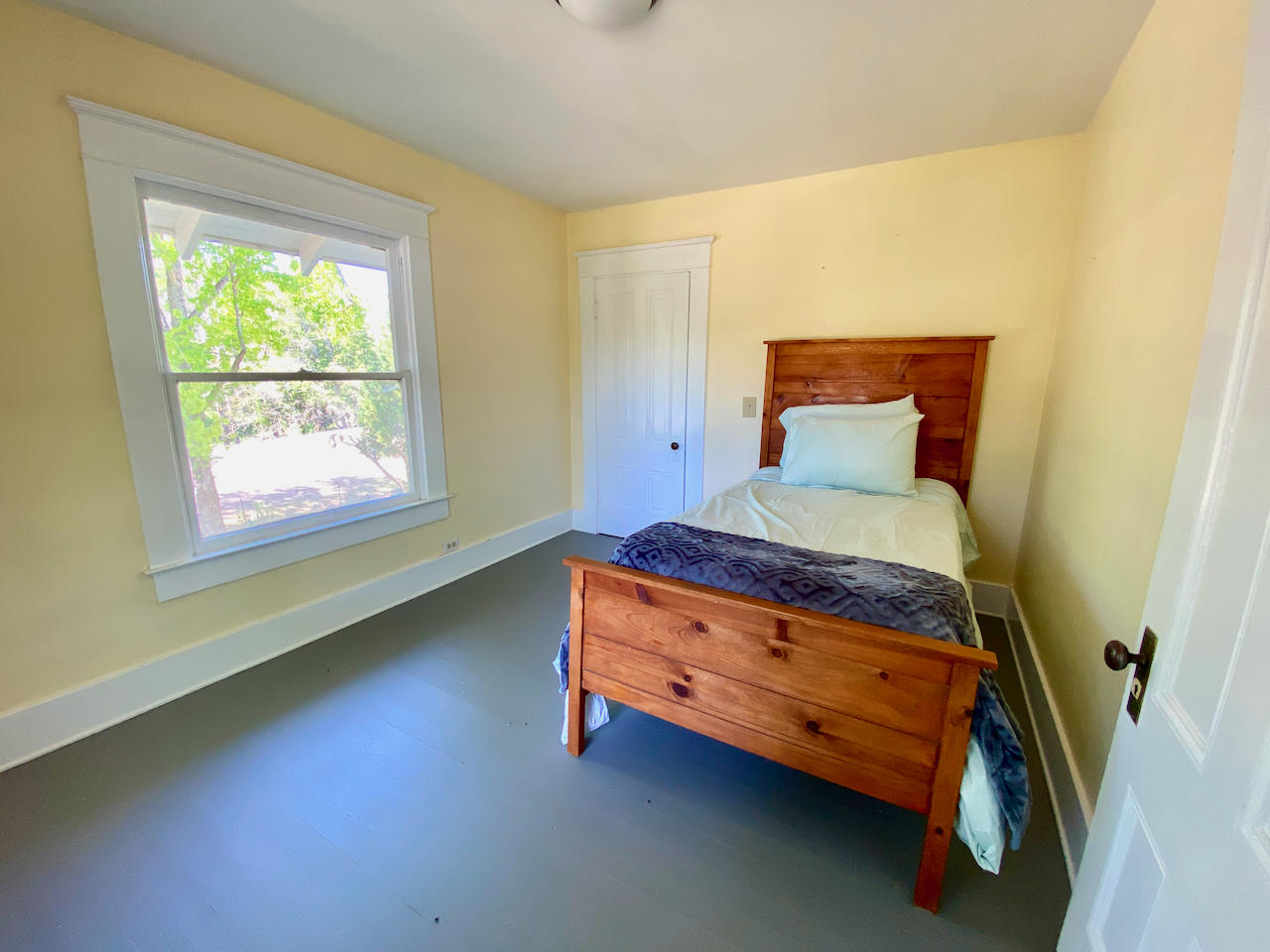 Looking Glass - Farm