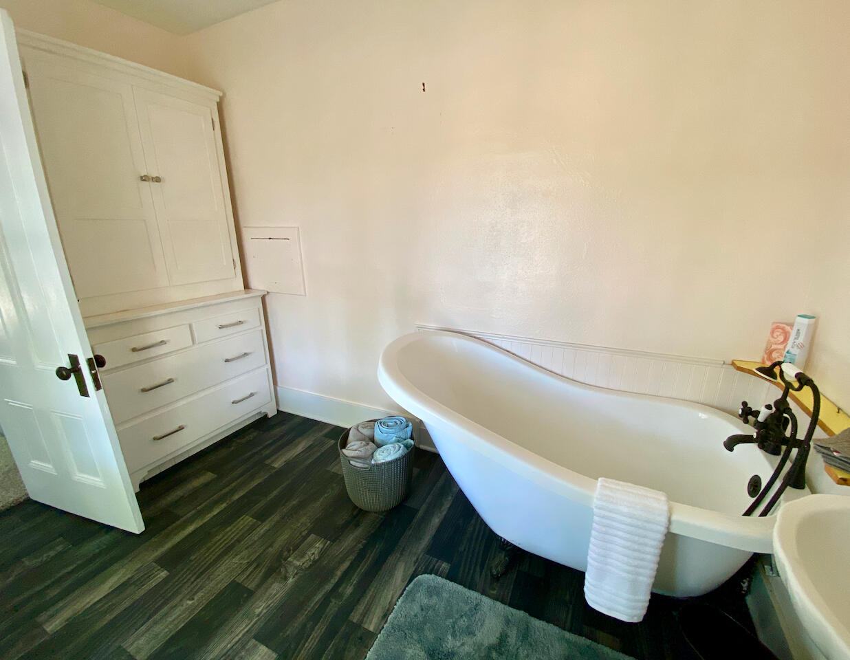 Looking Glass - Farm