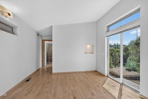 Tiny photo for 1921 Ashland Mine Road, Ashland, OR 97520 (MLS # 220224484)