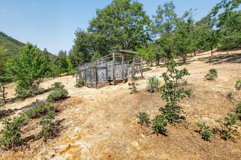 Tiny photo for 1921 Ashland Mine Road, Ashland, OR 97520 (MLS # 220224484)