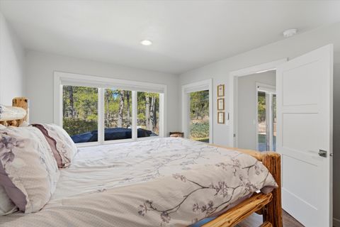 Tiny photo for 57705 Golden Eagle Lane #21, Sunriver, OR 97707 (MLS # 220217591)