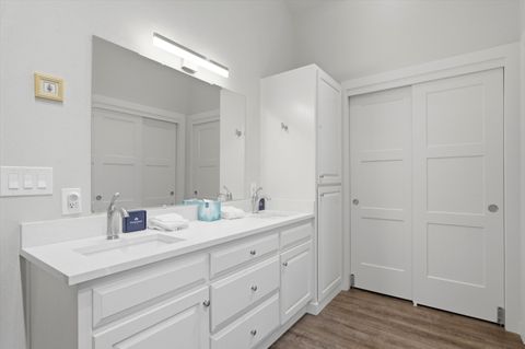 Tiny photo for 57705 Golden Eagle Lane #21, Sunriver, OR 97707 (MLS # 220217591)