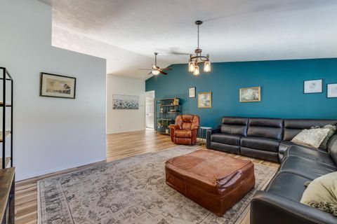 2113 SW 35th Place Redmond OR 97756