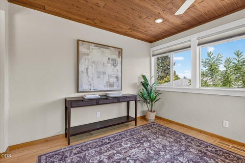 Tiny photo for 1056 Beswick Way, Ashland, OR 97520 (MLS # 220224621)
