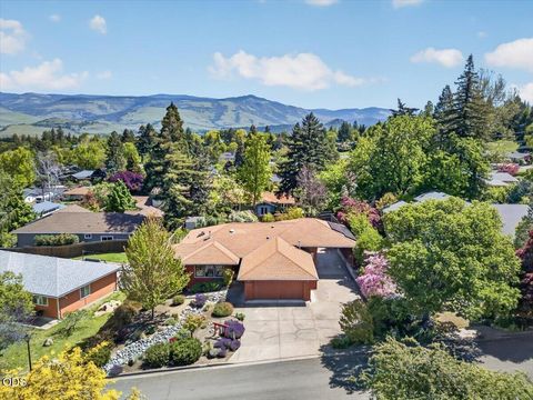 Tiny photo for 1056 Beswick Way, Ashland, OR 97520 (MLS # 220224621)
