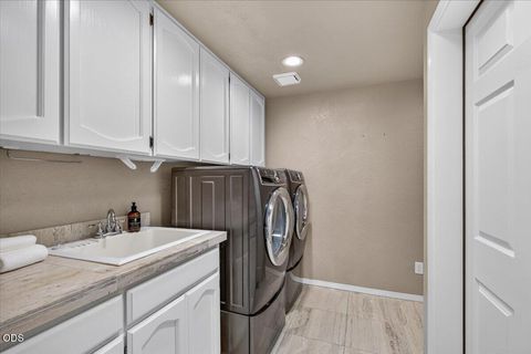 Tiny photo for 1056 Beswick Way, Ashland, OR 97520 (MLS # 220224621)