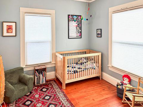 Tiny photo for 1032 W 10th Street, Medford, OR 97501 (MLS # 220215621)