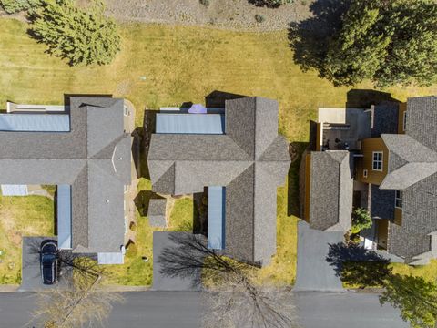 Tiny photo for 11164 Desert Sky Loop, Redmond, OR 97756 (MLS # 220220068)