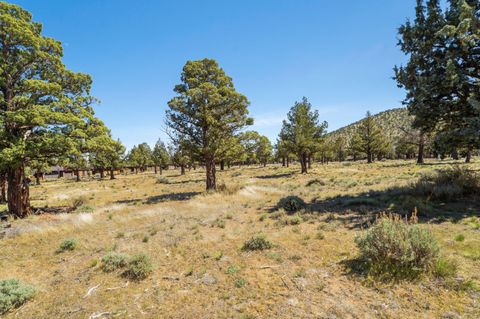 Tiny photo for 11164 Desert Sky Loop, Redmond, OR 97756 (MLS # 220220068)