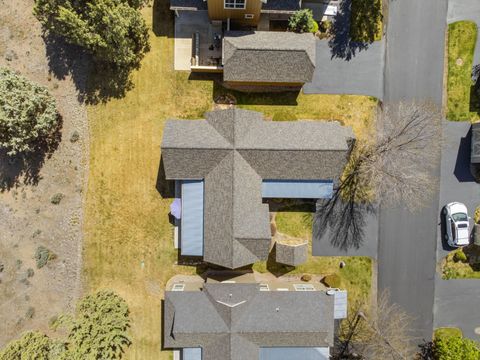 Tiny photo for 11164 Desert Sky Loop, Redmond, OR 97756 (MLS # 220220068)